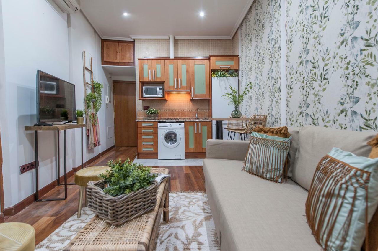 Apartment Plaza De Callao Ii *