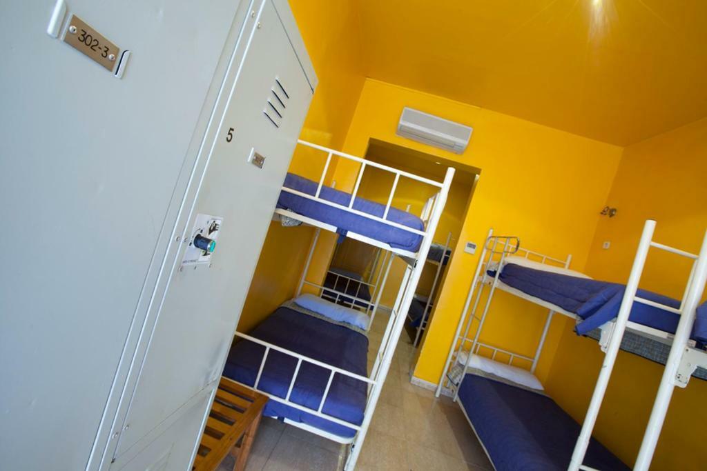 La De Huertas Hostel *