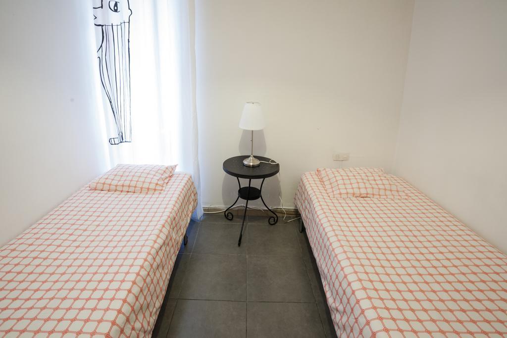 Hostel Barbieri Sol