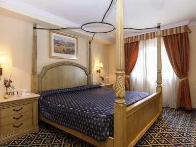Agora Juan De Austria Hotel 4*