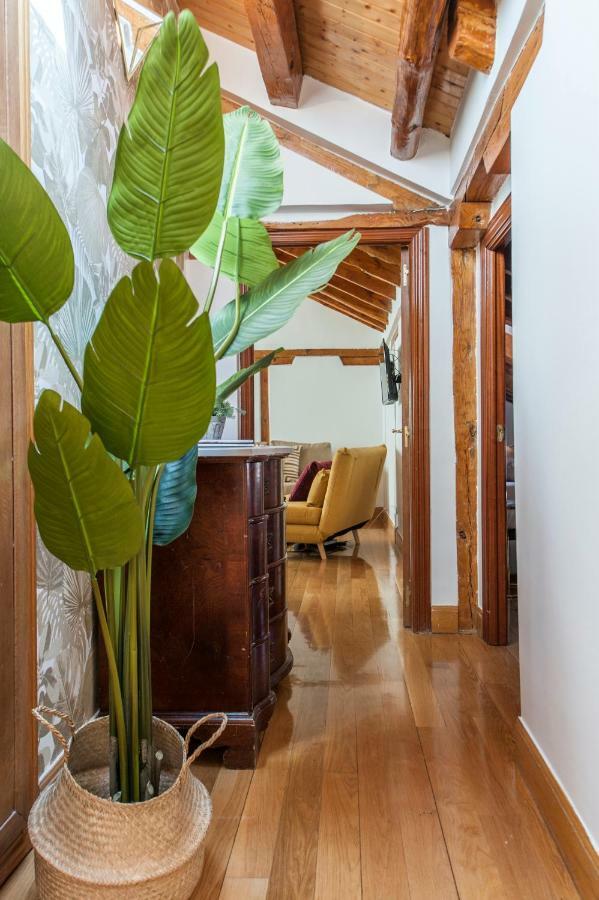 Apartment Renovado Atico En Chamberi Madrid