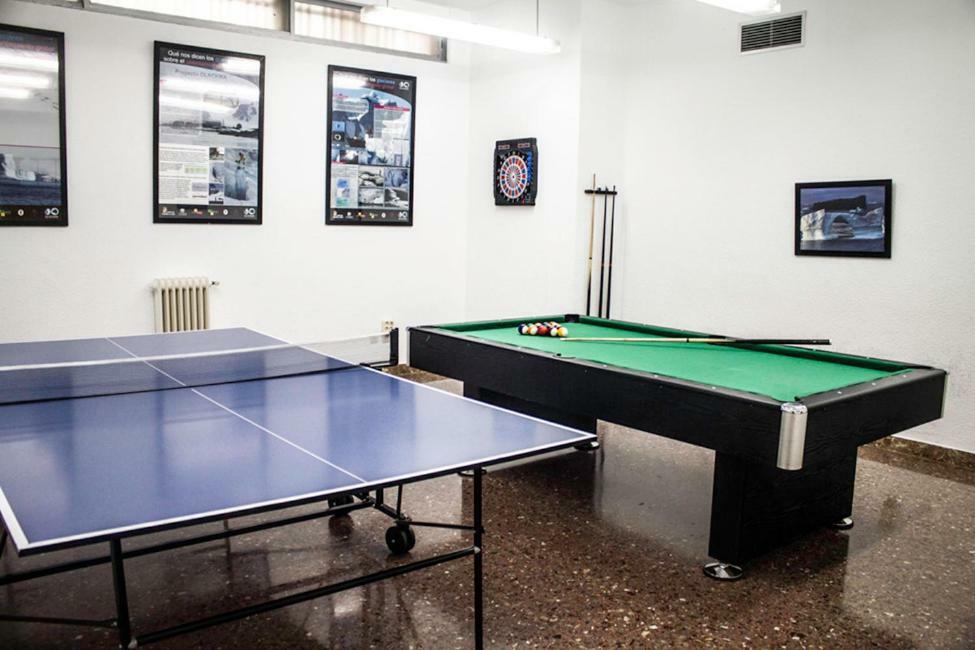 Residencia Gomez Pardo Apartment