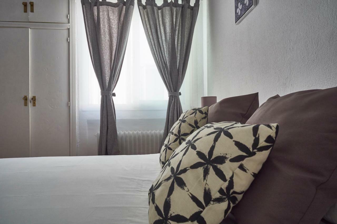 Gran Via Valverde & Parking Bed & Breakfast *