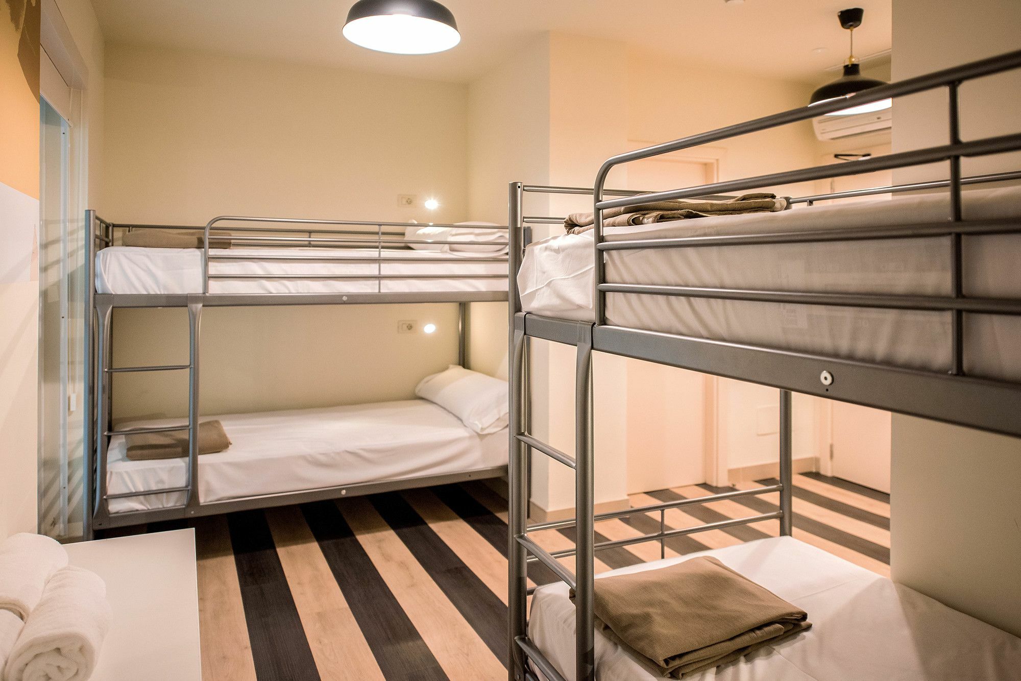 Room Select Sol Gasthof Madrid