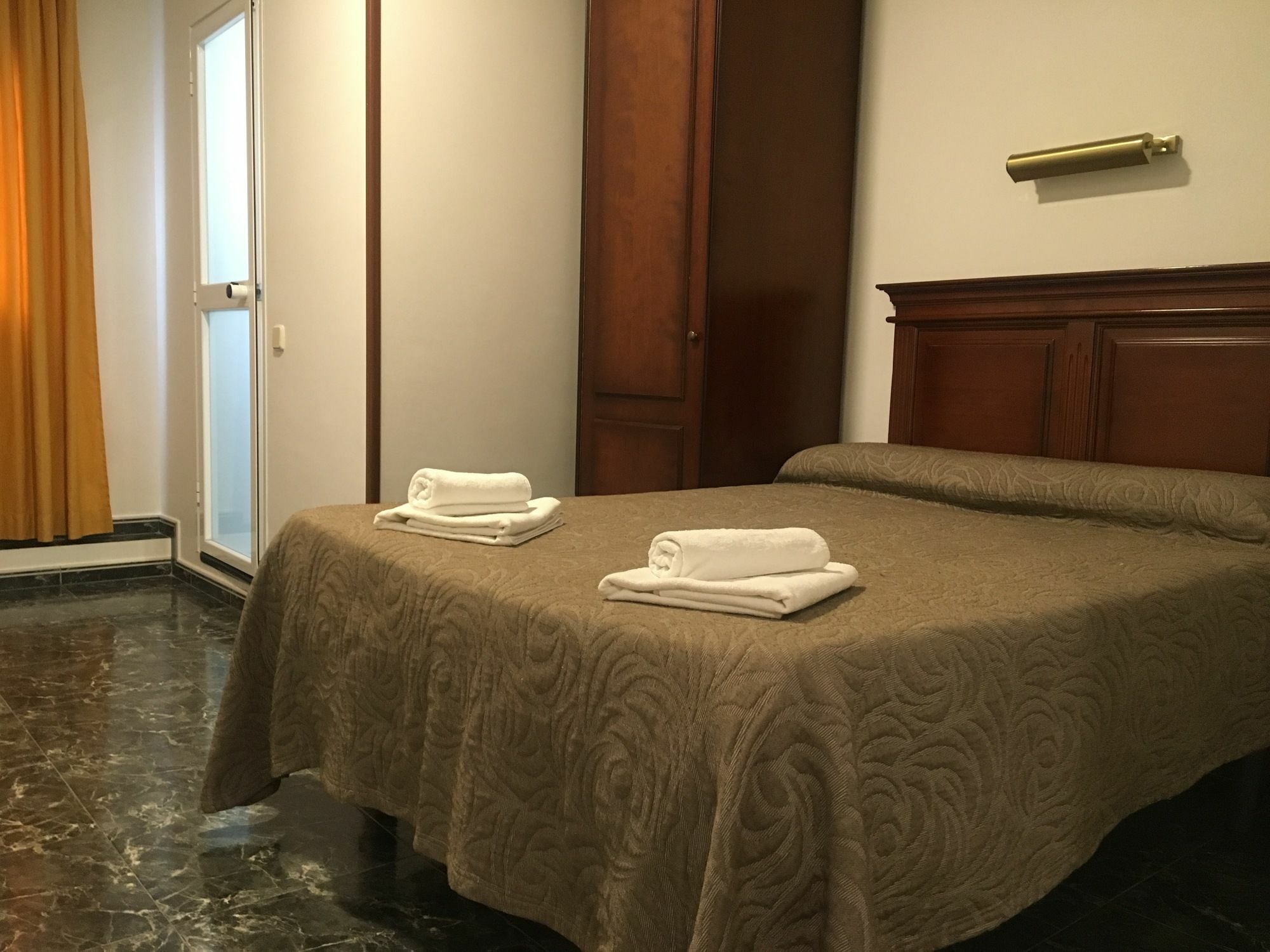 Conchita Legazpi Maison d'hôtes Madrid