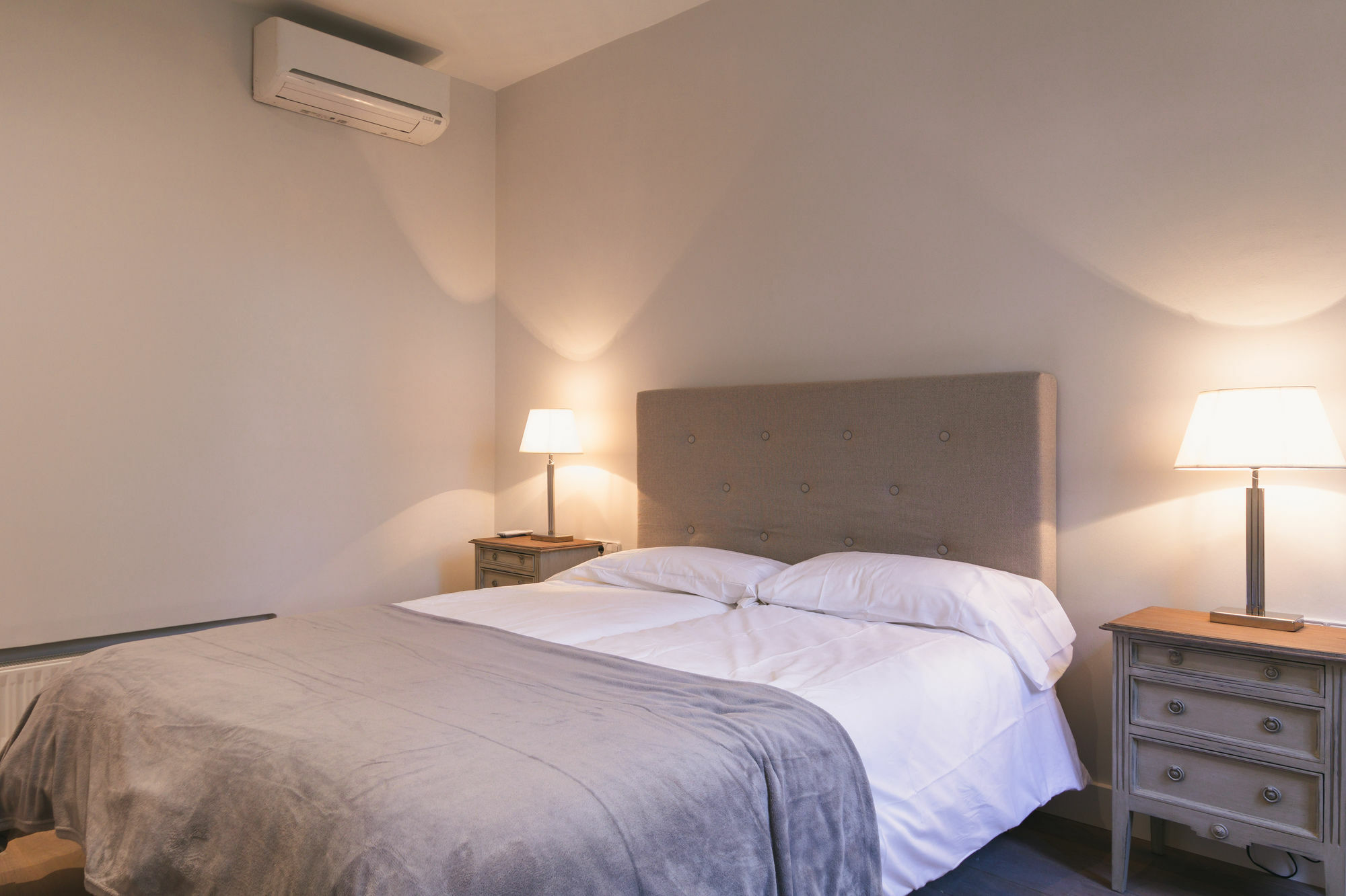 Apartment Pyr Select Plaza Santa Ana