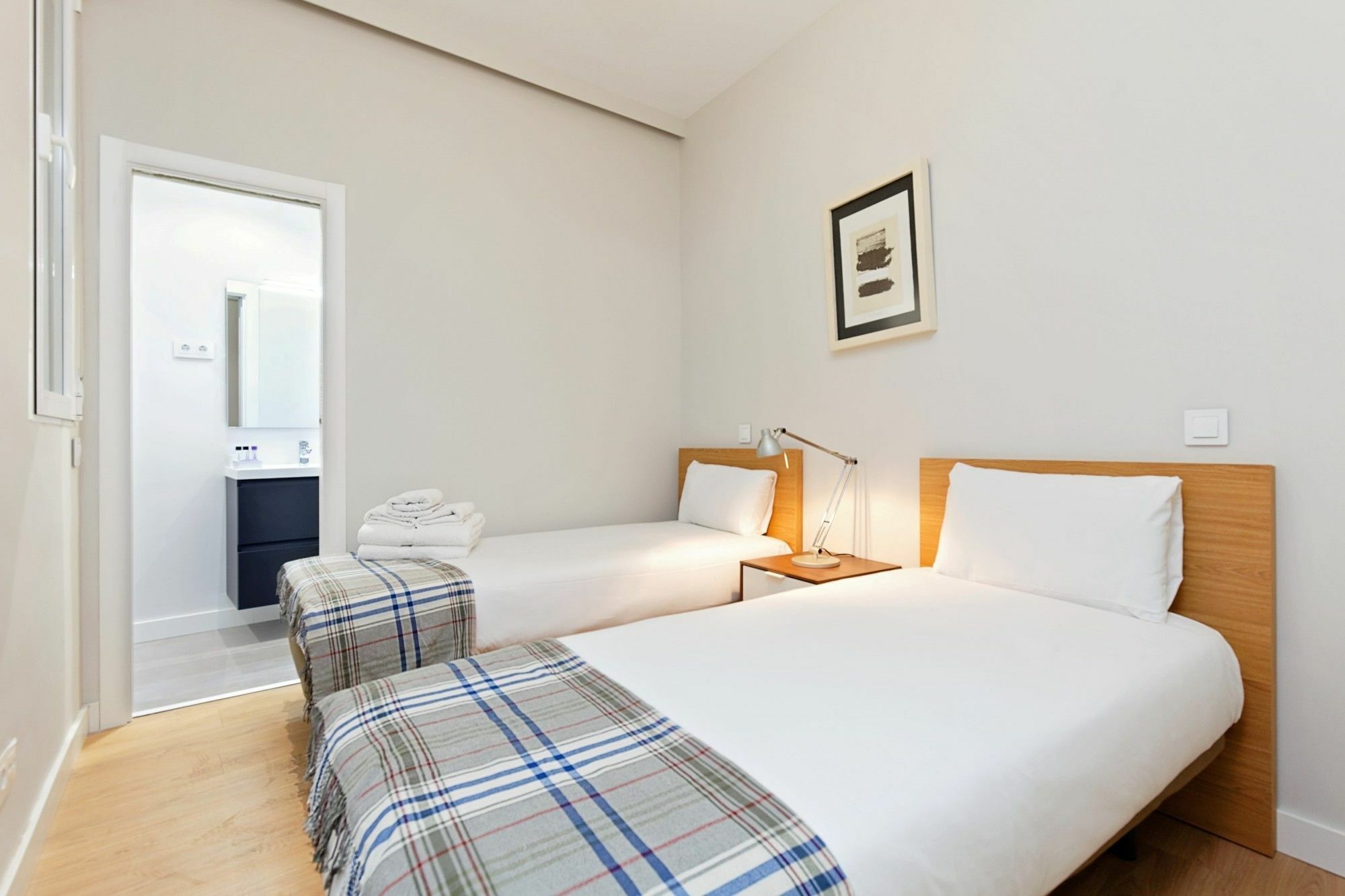 Carrera San Francisco Center Apartamento Madrid