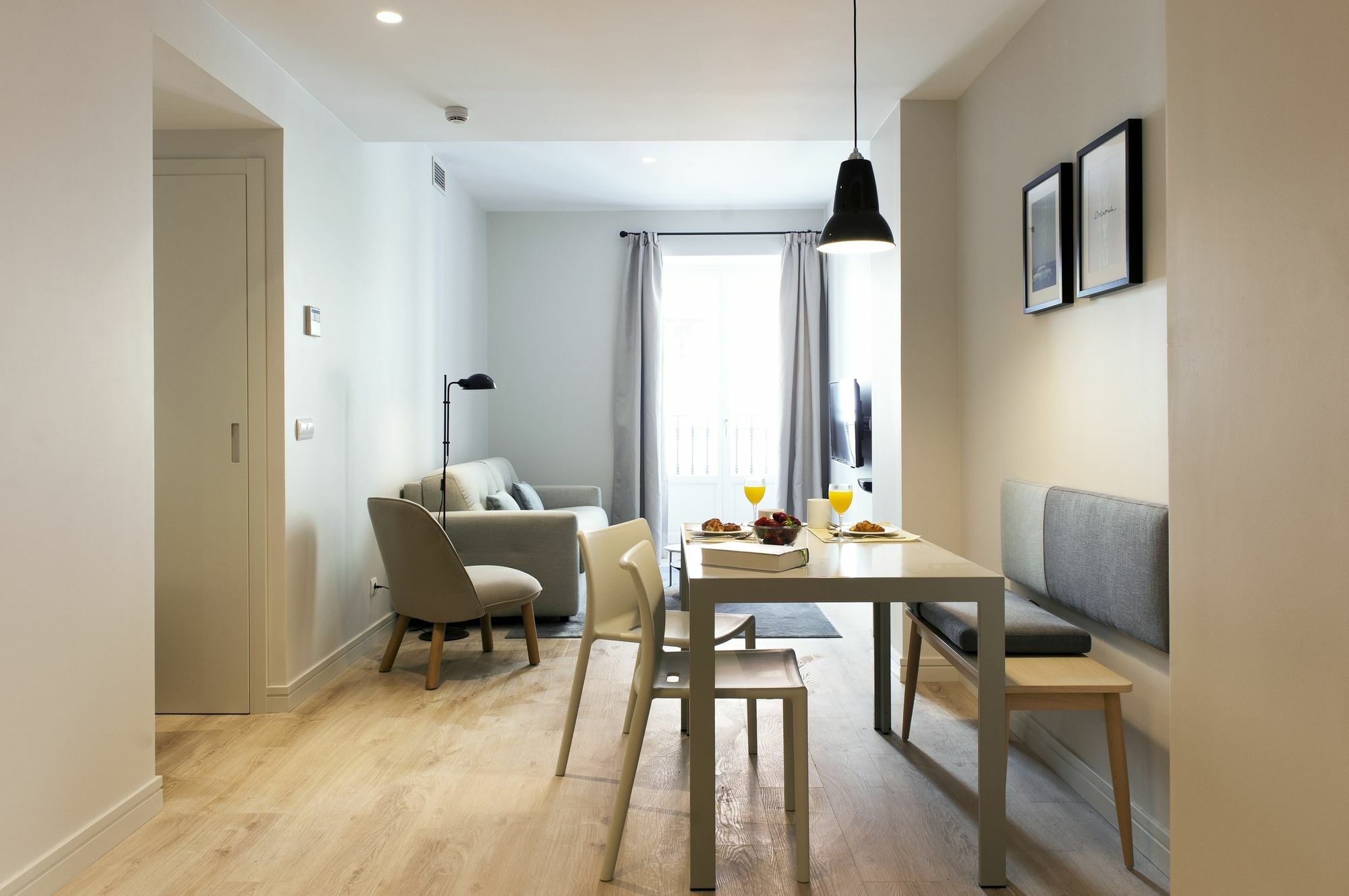 Aparthotel Mh 4*