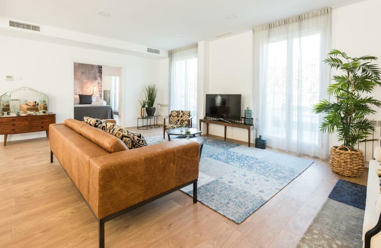 Plaza De Espana Skyline Apartment