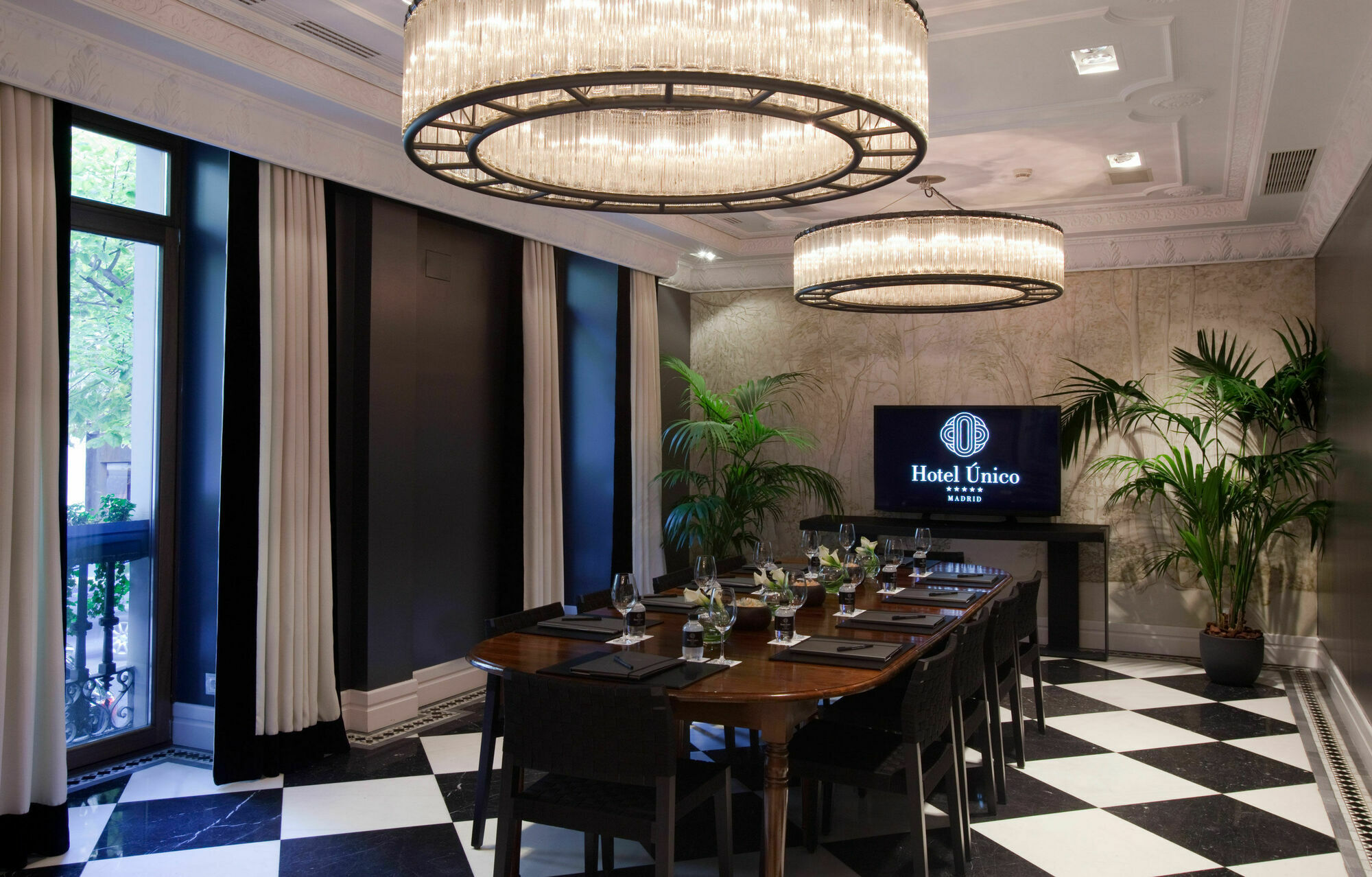 Hotel Unico Madrid, Small Luxury Madrid