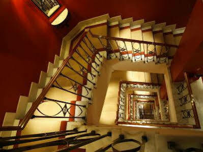 Adler 5* Madri