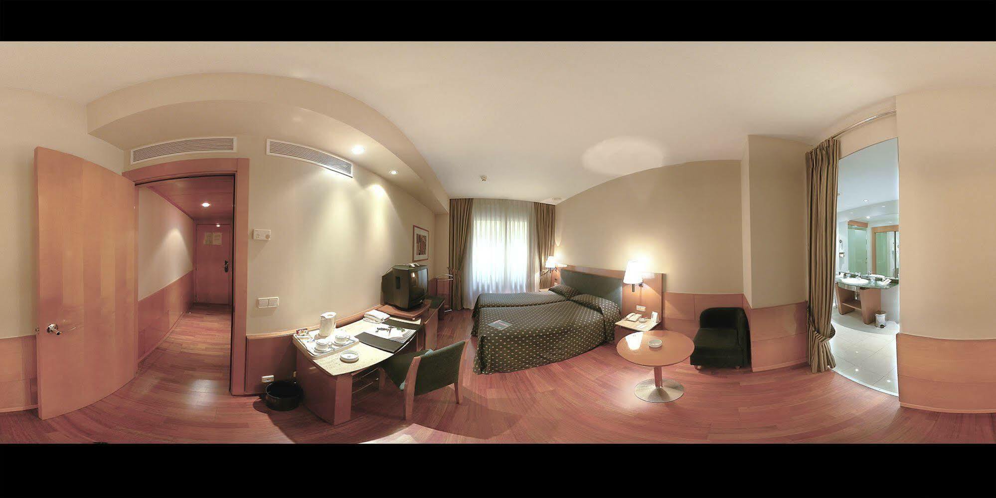 Nh Lagasca Hotel