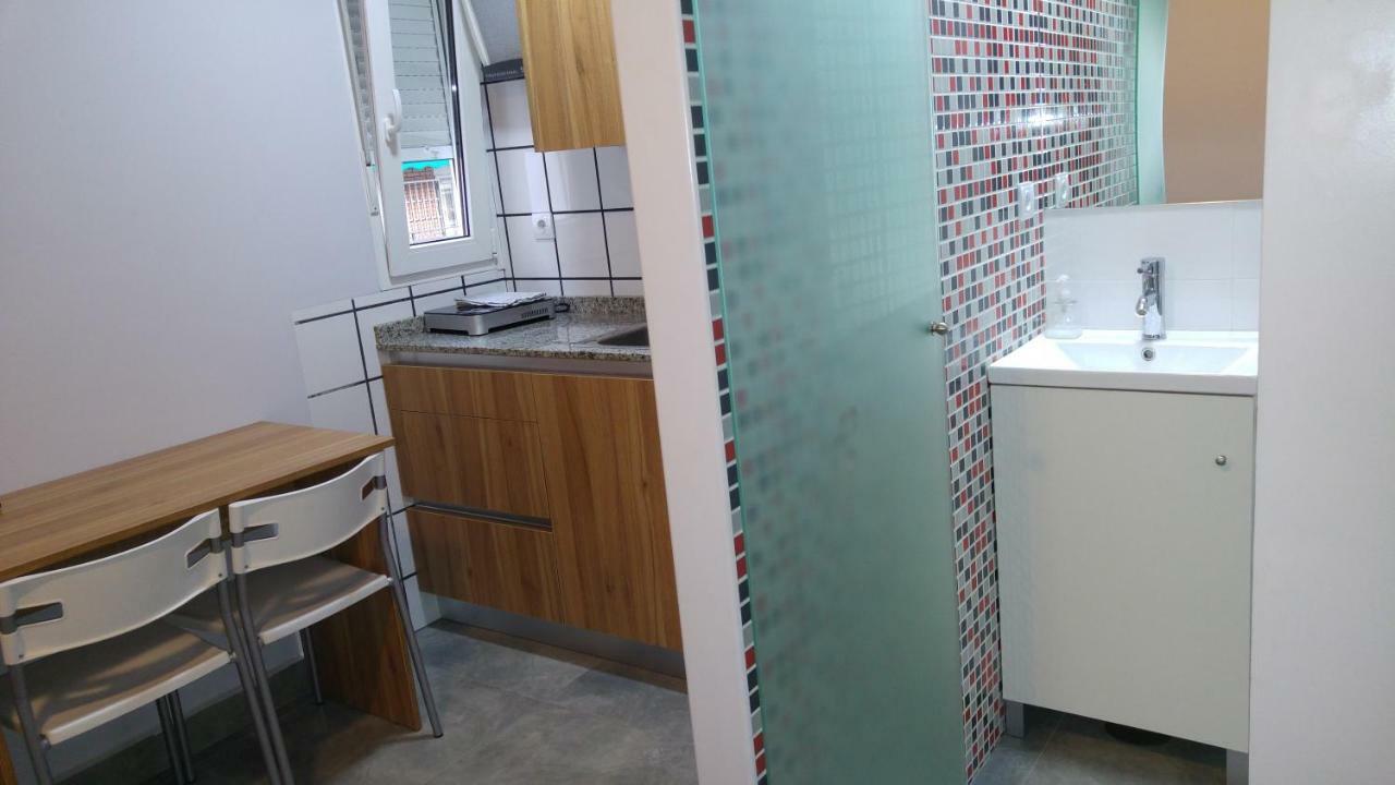 Usera Aparthotel 2*