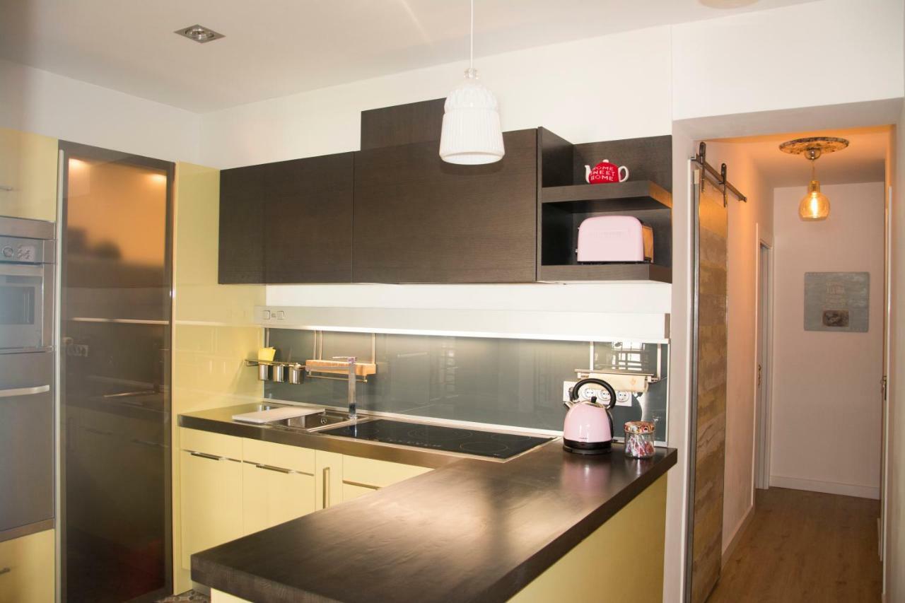 Visitor's Book Apartment *