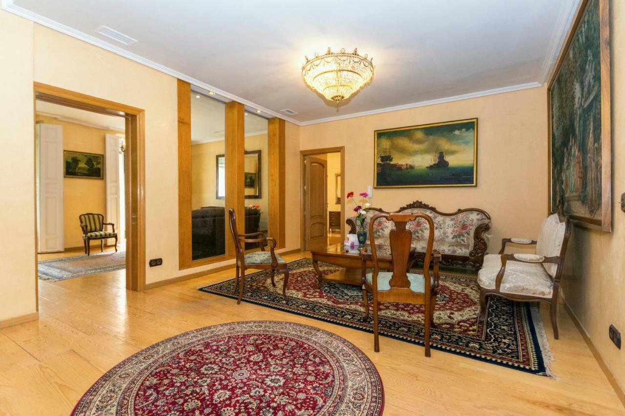 Appartement Calle Huertas Madrid
