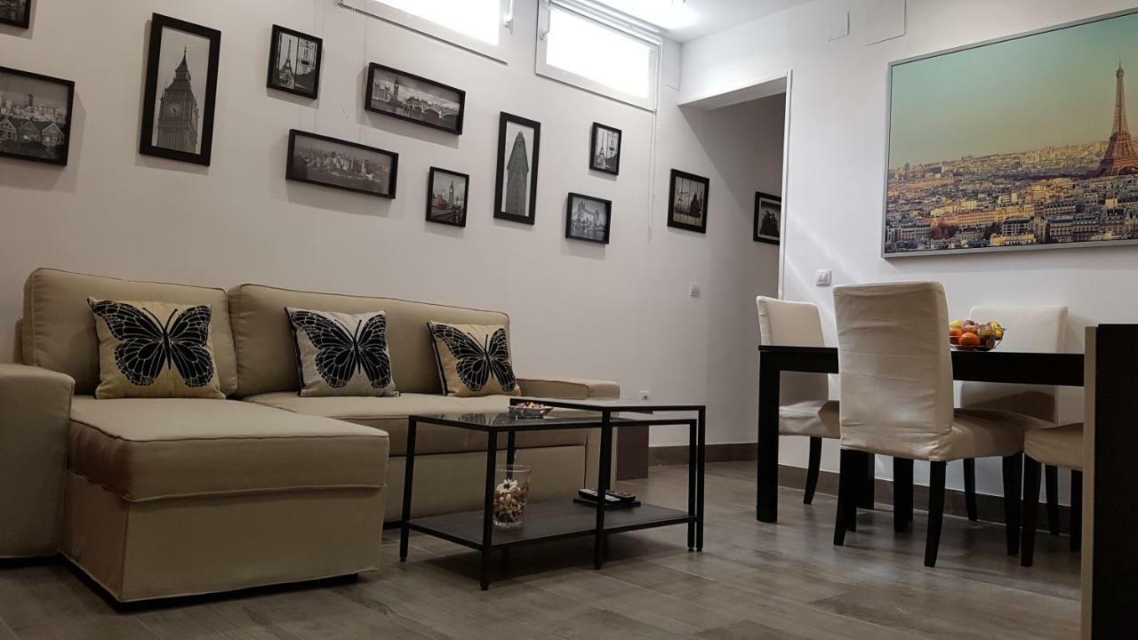 Apartamento Meson De Paredes