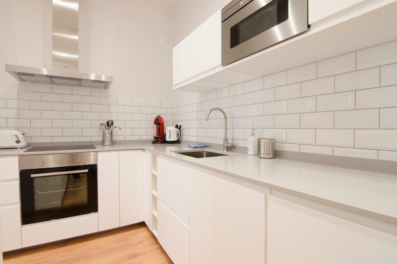 Appartamento Renovated And Modern- 3bd 2bth- Anton Martin