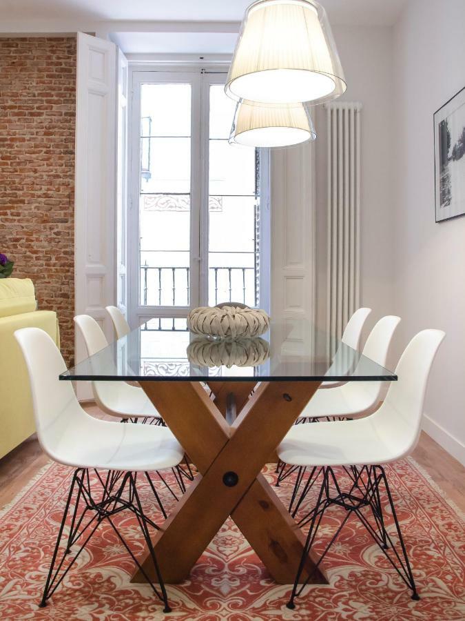Renovated And Modern- 3bd 2bth- Anton Martin Appartamento
