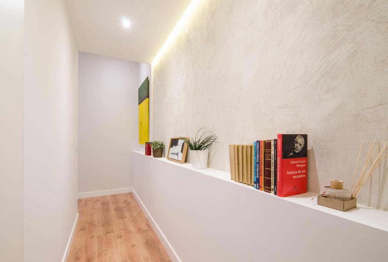 Renovated And Modern- 3bd 2bth- Anton Martin Madrid