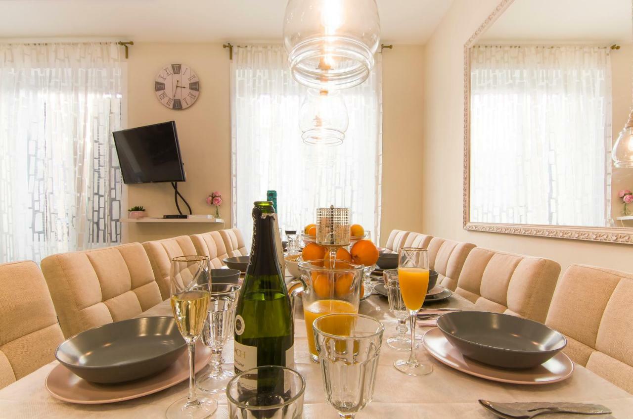 Sol Luxury Suites Apartamento *