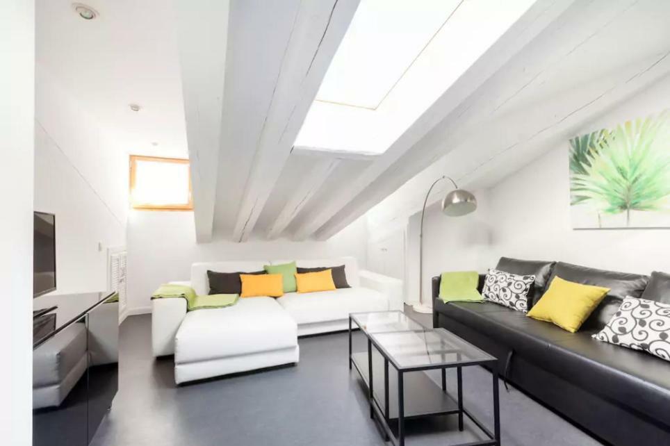 Cute In The Heart Of Apartamento Madrid