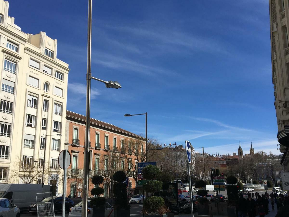 Smart Plaza De Las Cortes