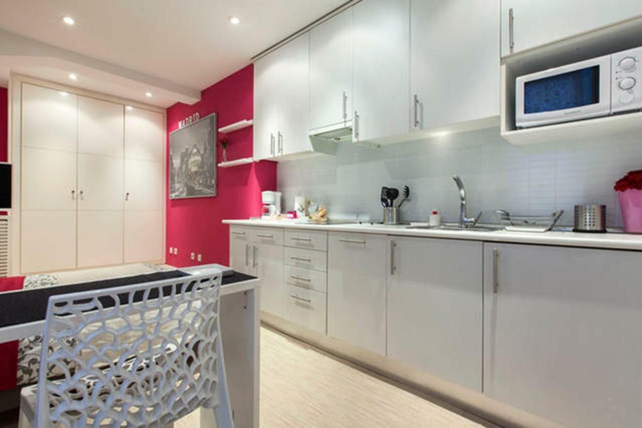 Estudio En Calle Gravina - Chueca Apartment
