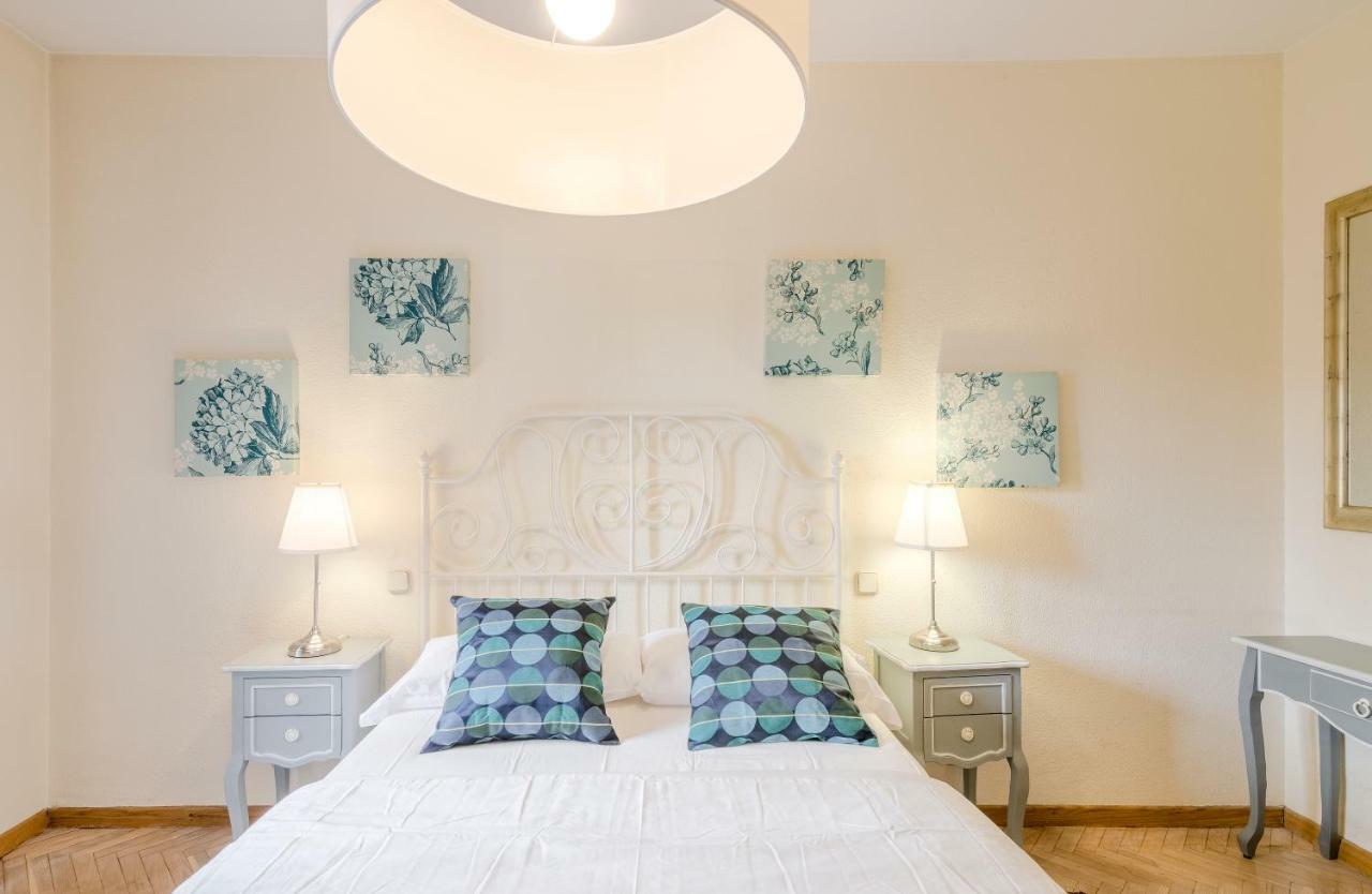 Comodo Apartamento Plaza Mayor-palacio Real Apartment