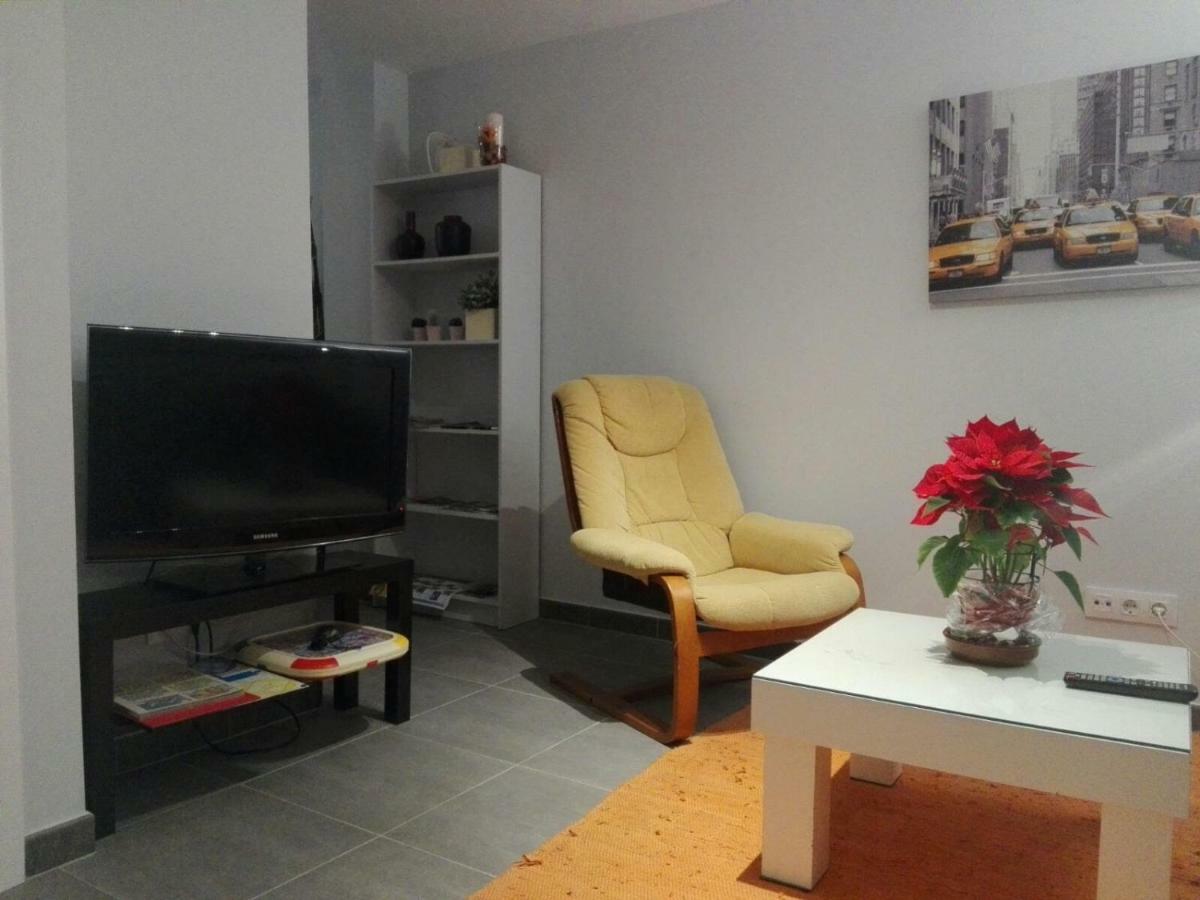 Apartamento Cozy 10 Minutes From The Heart Of Madrid