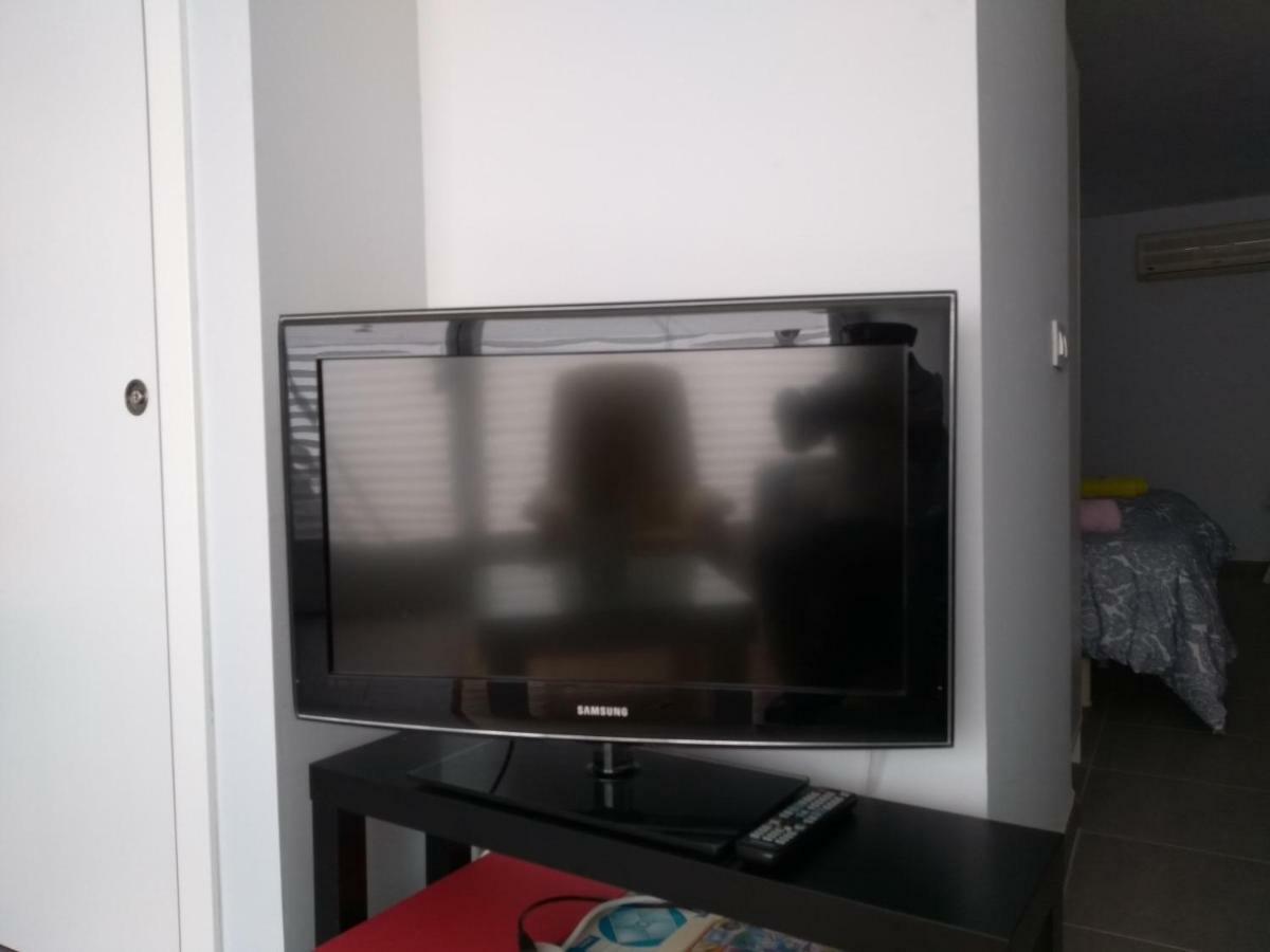 Cozy 10 Minutes From The Heart Of Apartamento