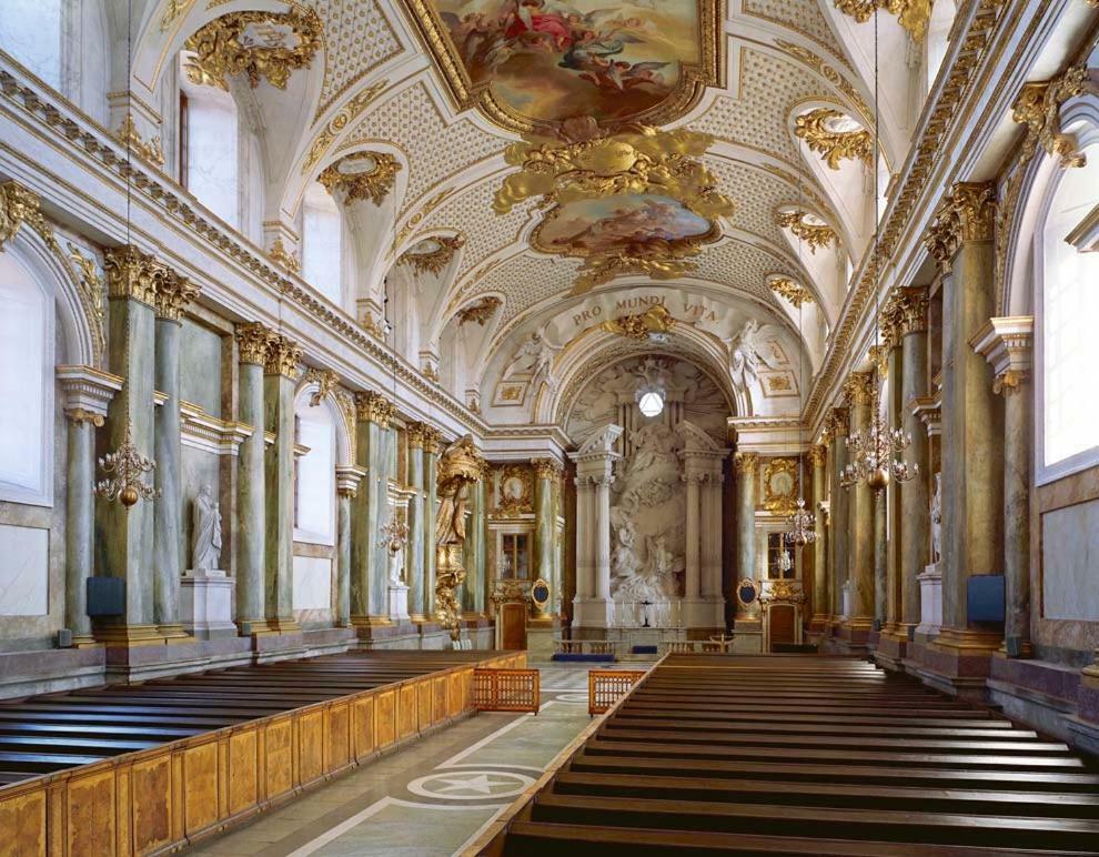 Center. Royal Palace Apartamento *
