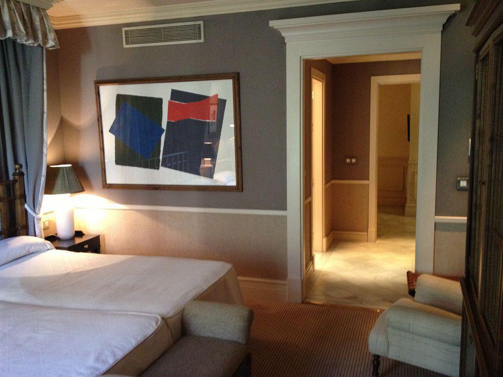 Adler 5* Madri