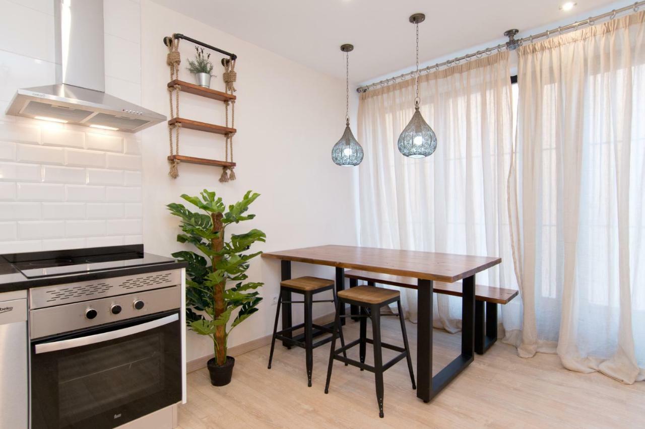 New Gran Estudio A Estrenar Centro De Apartamento *