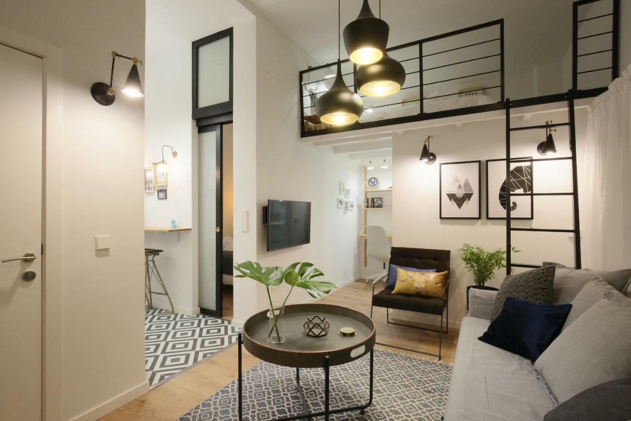 Moderno Y Reformado Al Lado Del Museo Apartamento