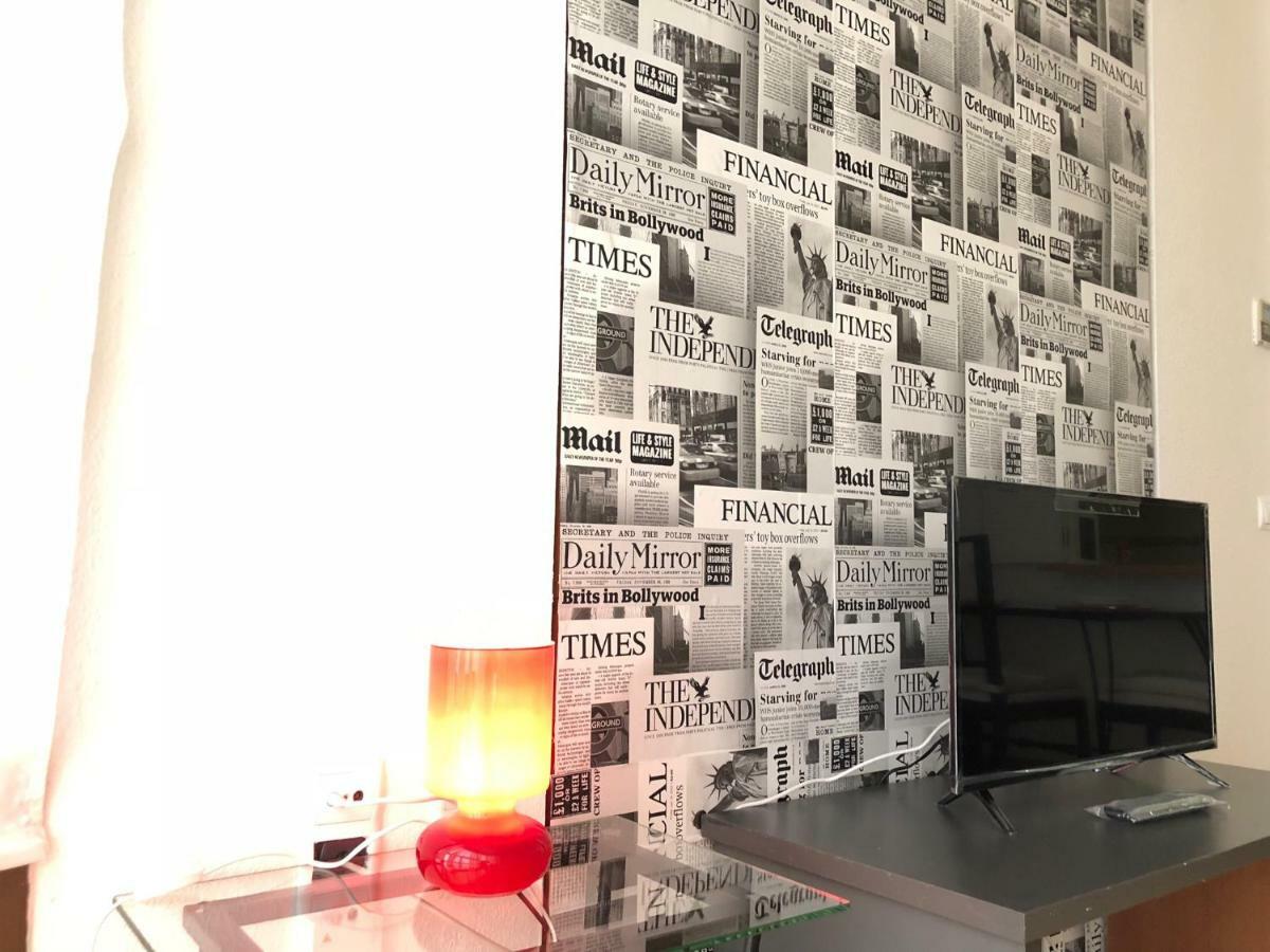 Airport Apartment