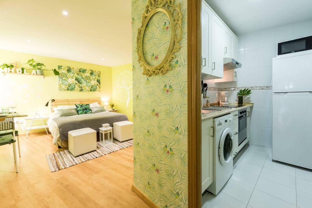ático En Céntrico Edificio Cerca De La Gran Vía - Apartamento *