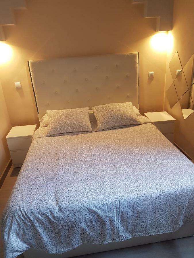 Bonito Apto Cinco Torres Plaza Castilla Apartment *