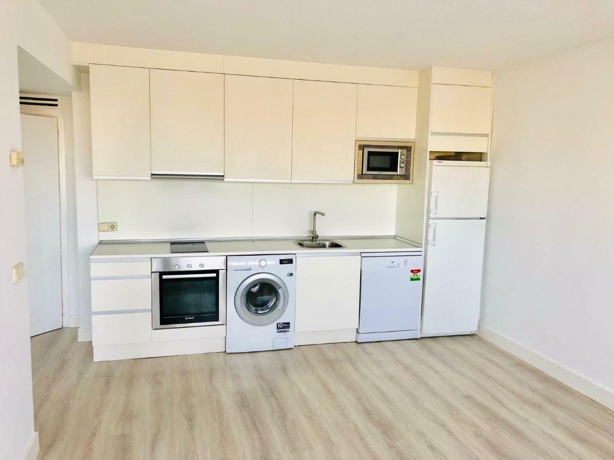 Apartamento Pisos Con Piscina De Temporada Corta *