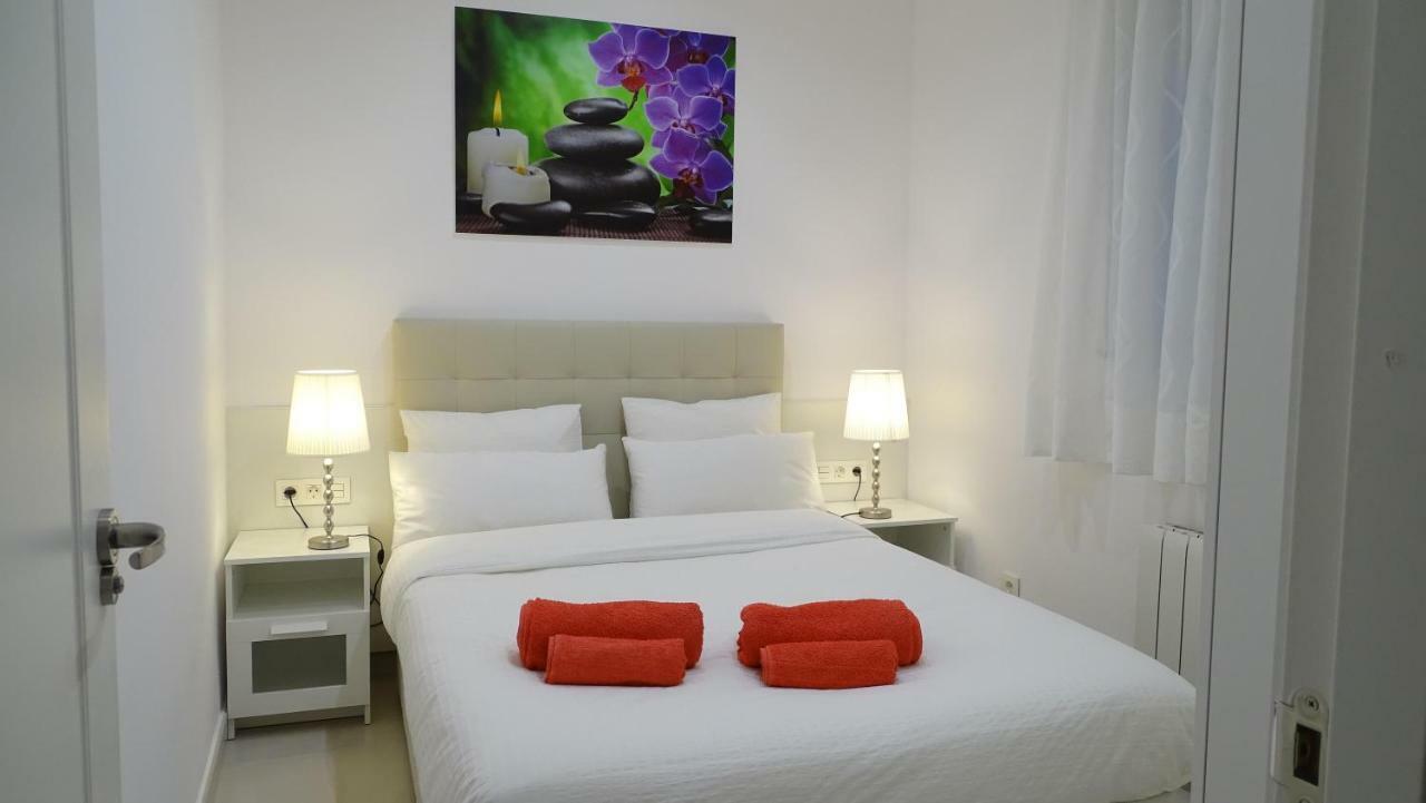 Centro, Museo Del Prado, Thyssen Bornemisza Apartment