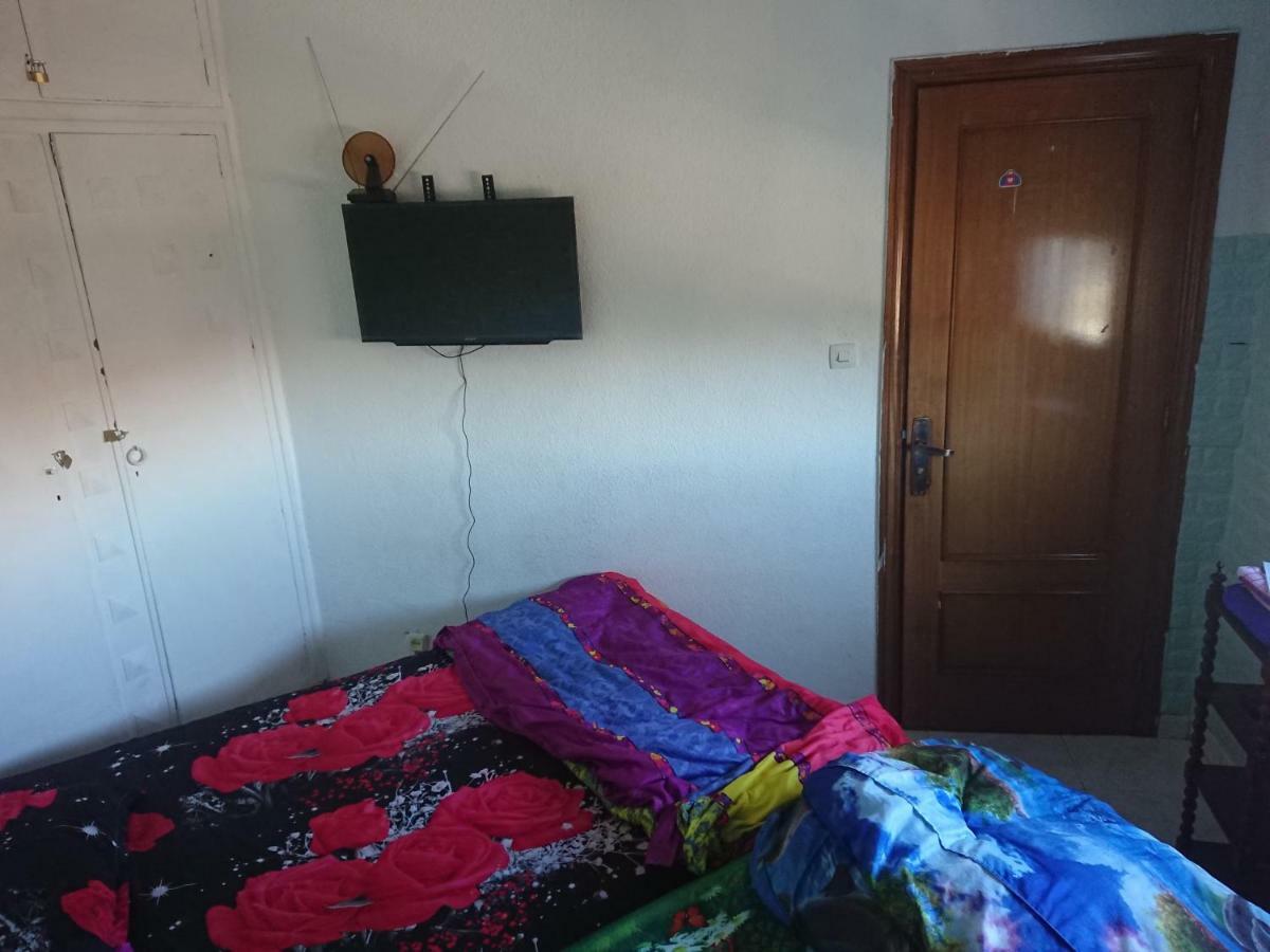 Puerta Casa de hóspedes Madri