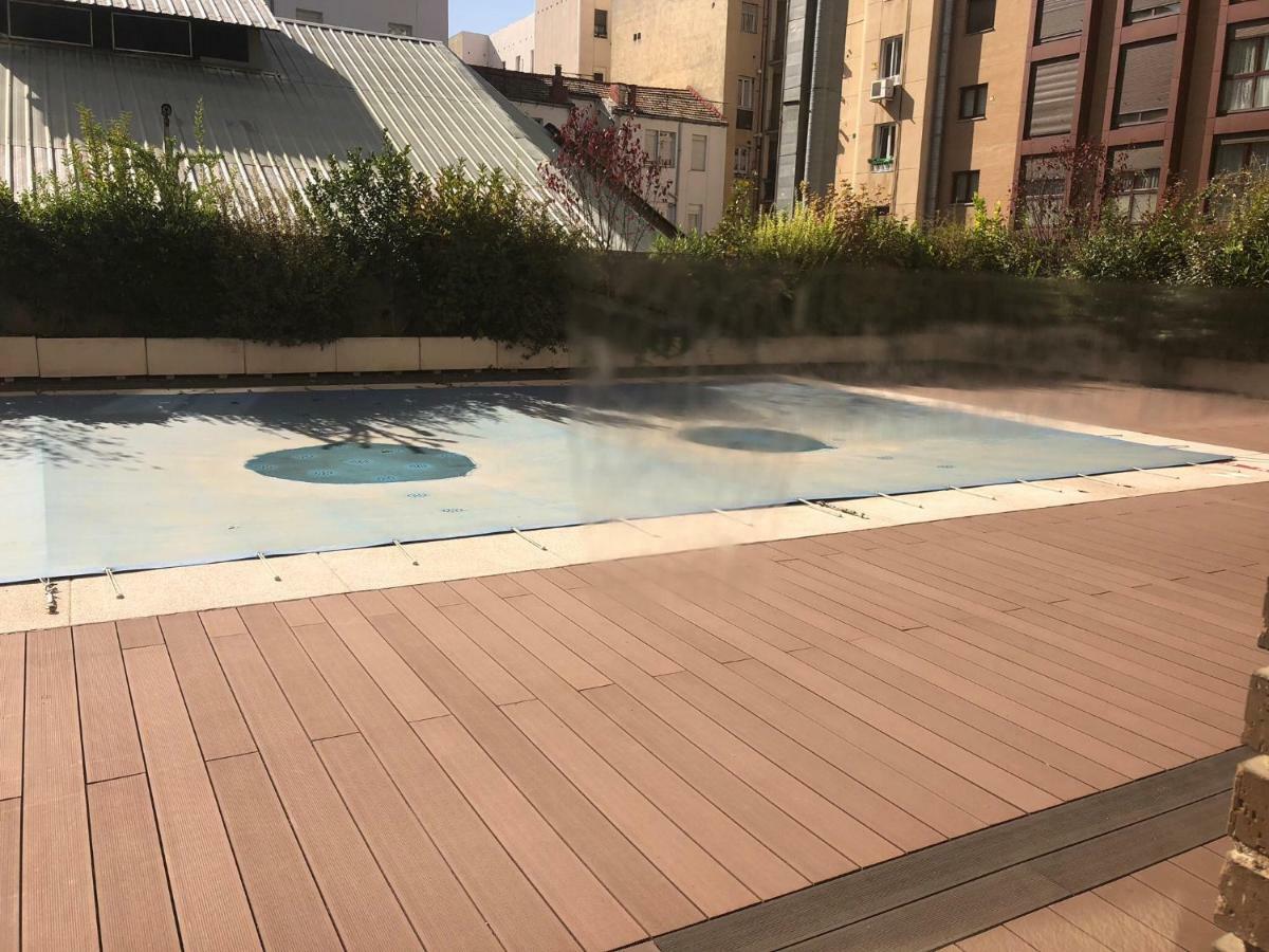 Pisos Con Piscina Barrio Exclusivo-wizinkcenter Alquiler Temporada Appartement