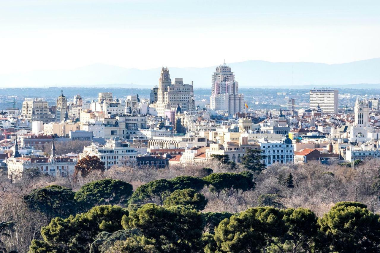 Skyline Retiro Park 19th Floor Apartment Madrid