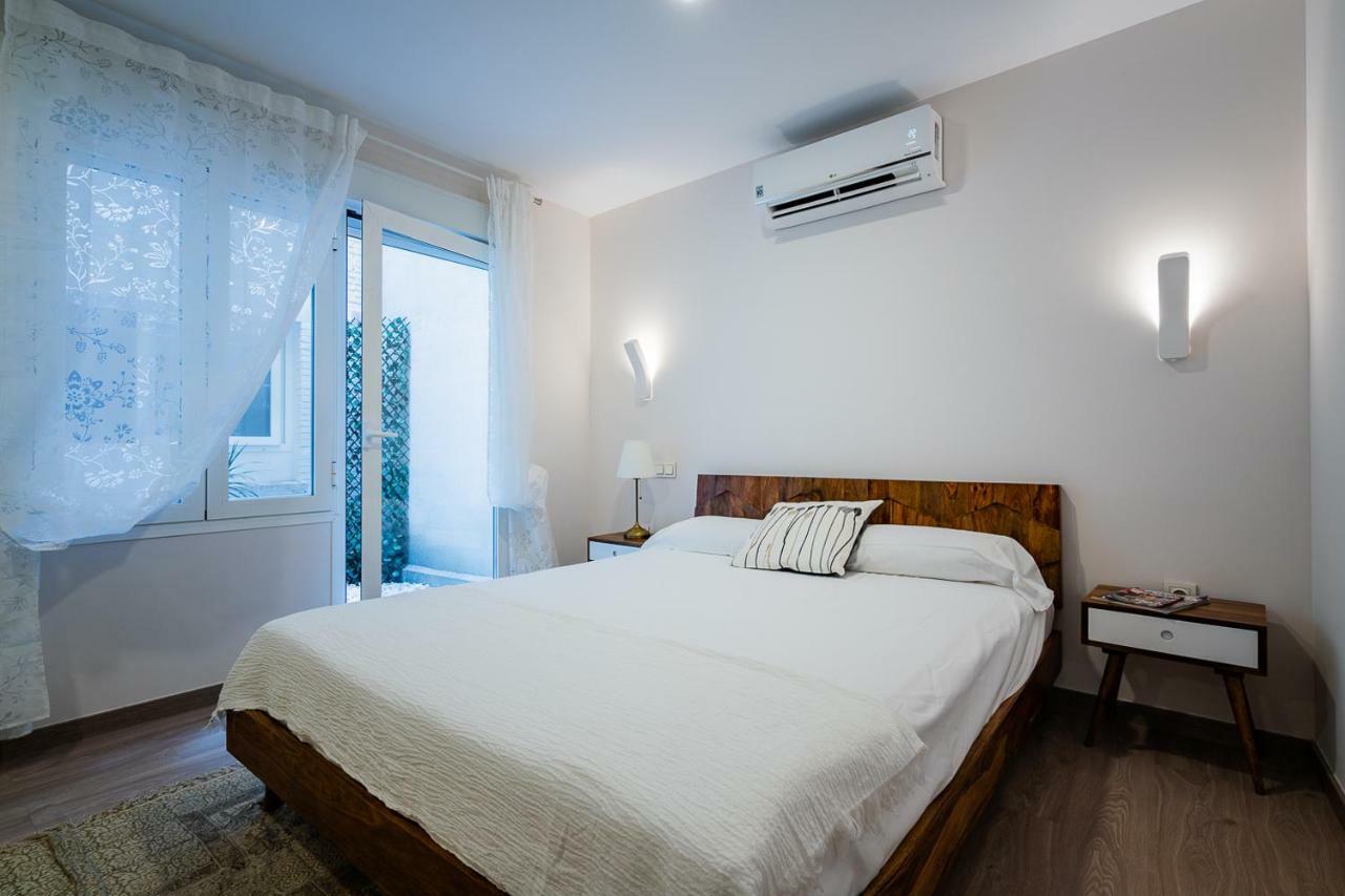 Exclusive Quietness In The Heart Of With Public Parking, Breakfast, 2 Bathrooms Apartment *