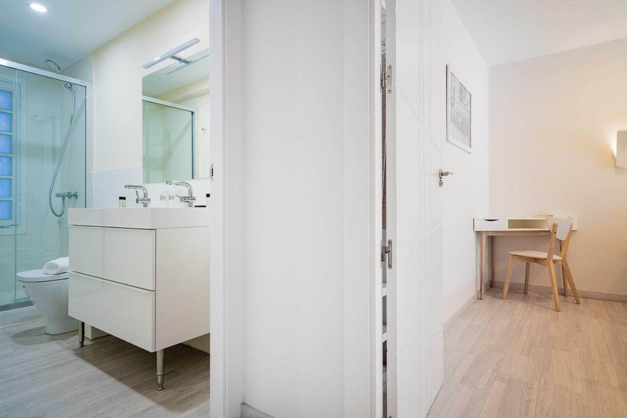 Apartment Exclusive Quietness In The Heart Of With Public Parking, Breakfast, 2 Bathrooms Madrid