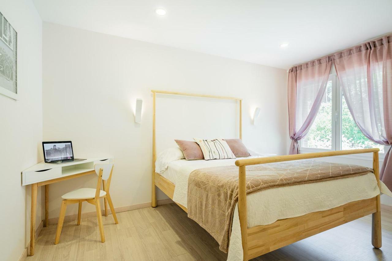 Exclusive Quietness In The Heart Of With Public Parking, Breakfast, 2 Bathrooms *
