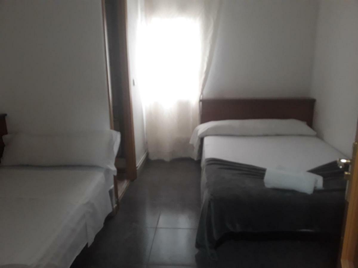 Mombuey 19 Bed & Breakfast