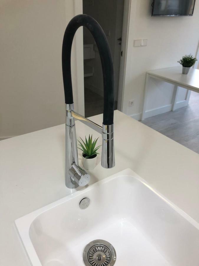 Pisos Con Piscina Barrio Exclusivo-wizinkcenter Alquiler Temporada