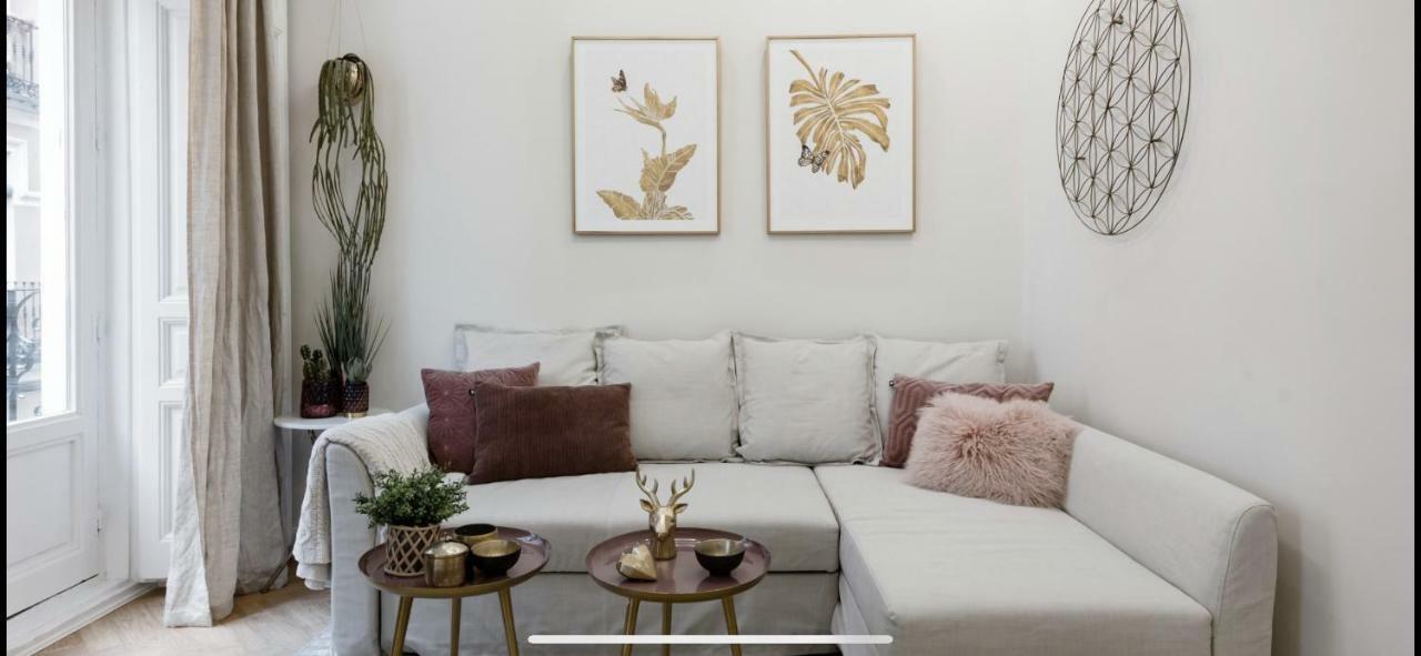 Amazing And New Five Minutes From Gran Via Appartement Madrid