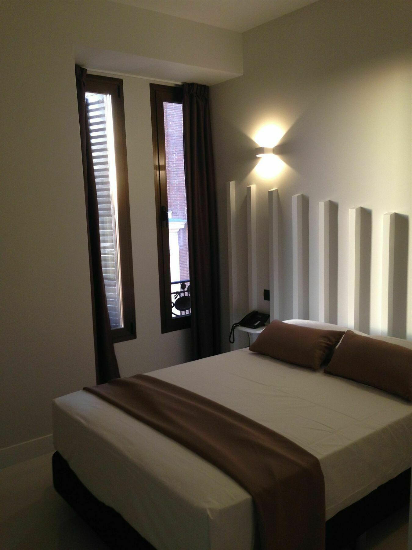 Auberge de jeunesse Gran Via 44 *