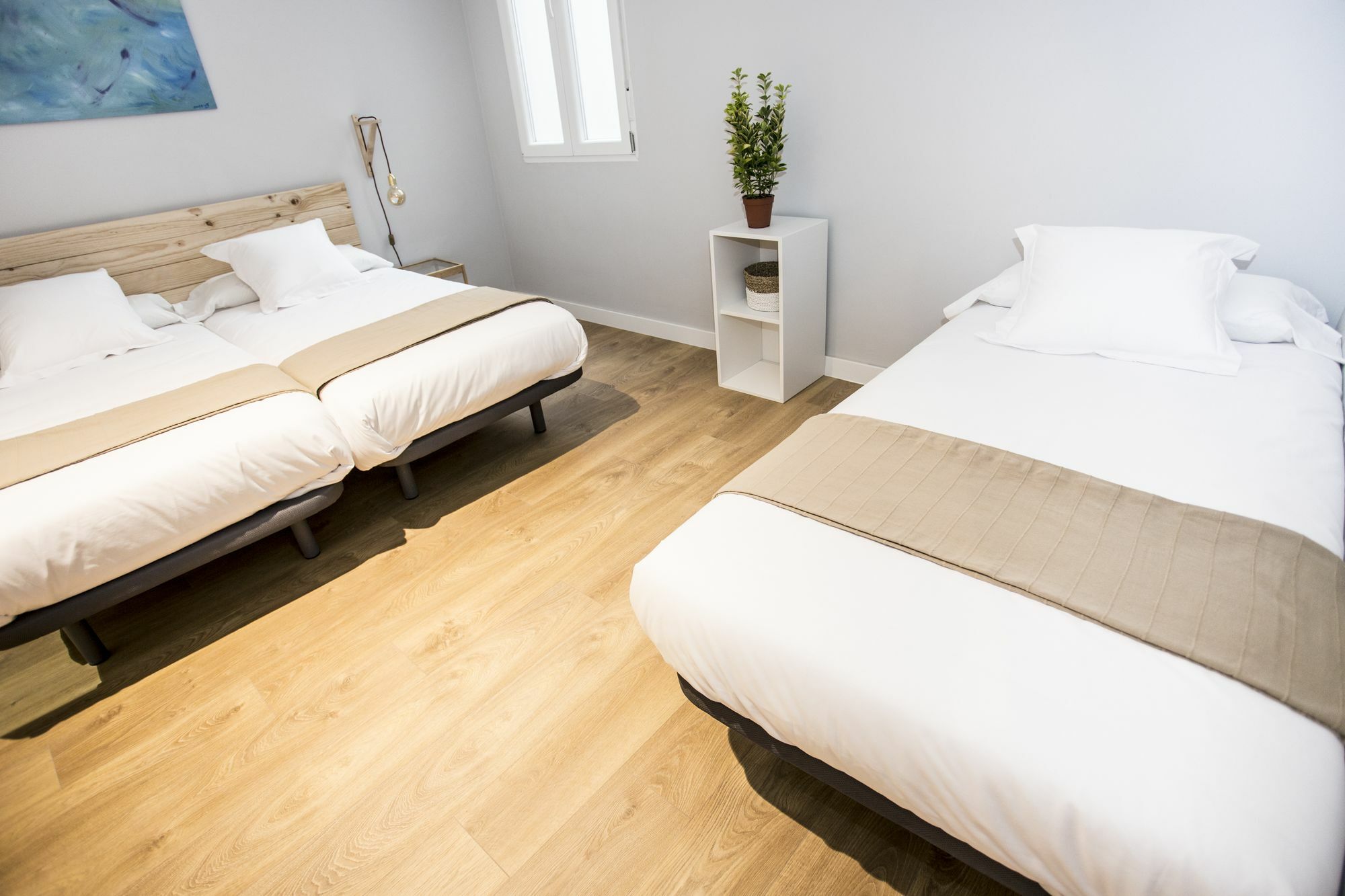 Guest house Hola 2*
